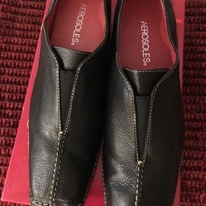 New, never worn Black Aerosoles